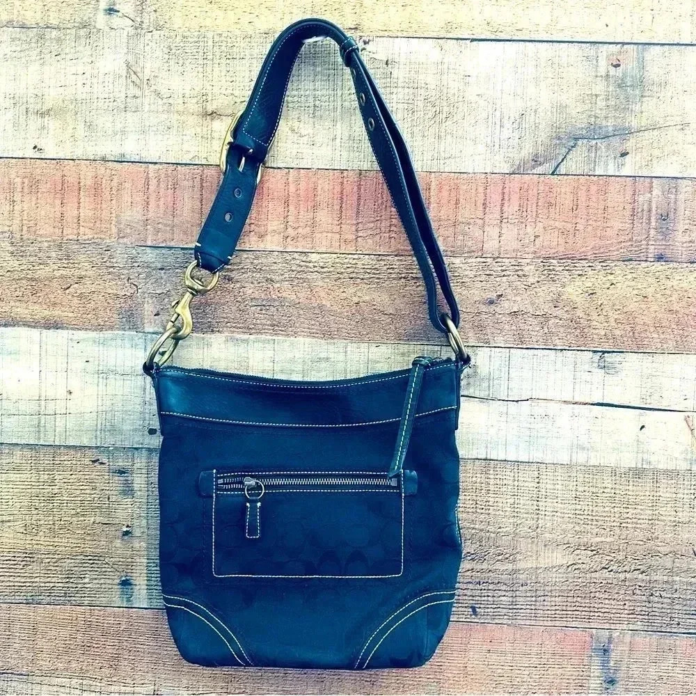 Vintage COACH Soho Slim Duffle Signature C Logo Jacquard Canvas Fabric & Leather